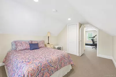 51 Roberts Road W, Shirley, NY 11967 - Photo 31