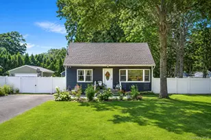 51 Roberts Rd W, Shirley, NY 11967 - Photo 3