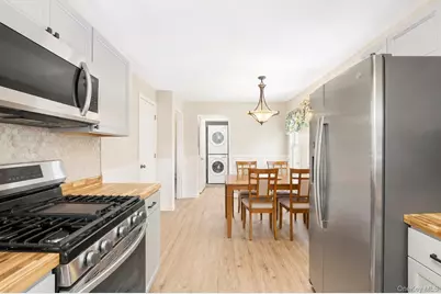 51 Roberts Road W, Shirley, NY 11967 - Photo 23