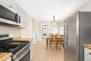 51 Roberts Rd W, Shirley, NY 11967 - Photo 23