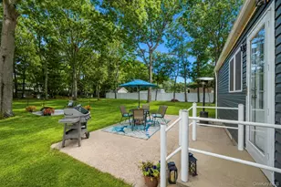 51 Roberts Rd W, Shirley, NY 11967 - Photo 9