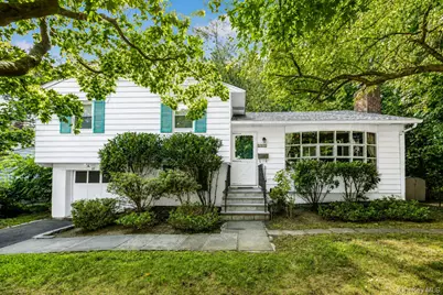 13 Vista Place, Hartsdale, NY 10530 - Photo 1