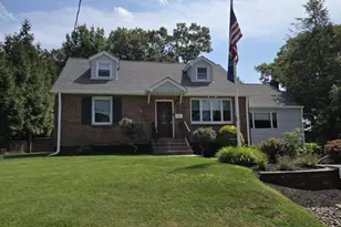 11 Fairview Pl, Suffern, NY 10901 - Photo 3