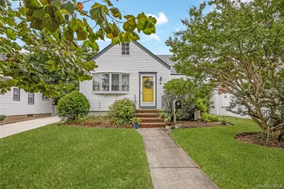4 Barnstable Road, East Rockaway, NY 11518 - Photo 1