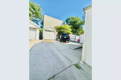 111-83 43rd Ave, Corona, NY 11368 - Photo 3