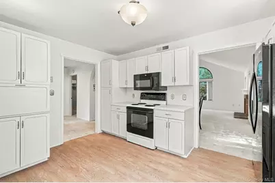 558 Heritage Hills Drive #B, Somers, NY 10589 - Photo 17
