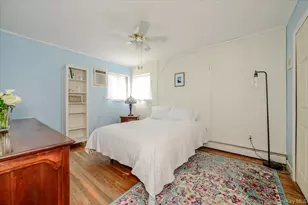 73 Cherokee Ave, West Islip, NY 11795 - Photo 11