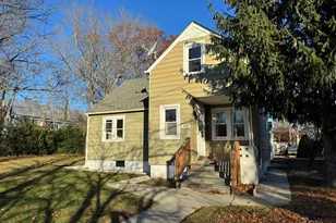 443 N Country Rd, Sound Beach, NY 11789 - Photo 19
