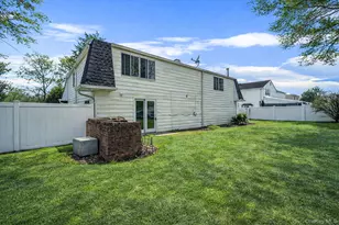 22 Meyer Ln, Medford, NY 11763 - Photo 9