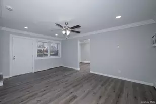5 Merman Pl, Babylon, NY 11702 - Photo 5