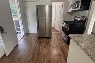215 N Hamilton St, Poughkeepsie, NY 12601 - Photo 13