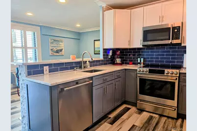 100 W Broadway #3J, Long Beach, NY 11561 - Photo 9
