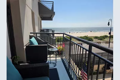 100 W Broadway #3J, Long Beach, NY 11561 - Photo 3