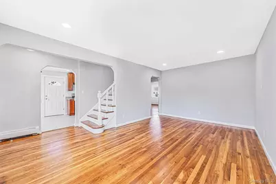 231 Cedar Street, Hempstead, NY 11550 - Photo 7