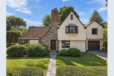 138 Knollwood Avenue, Mamaroneck, NY 10543 - Photo 1