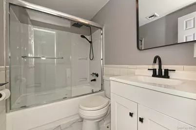 88 Matsunaye Drive, Medford, NY 11763 - Photo 11