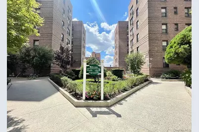 43-40 Union Street #4M, Flushing, NY 11355 - Photo 1