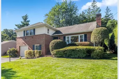 19 Dartmouth Terrace, White Plains, NY 10607 - Photo 3