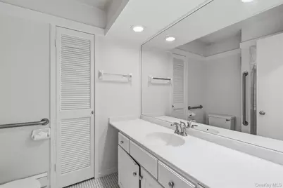 114 Heritage Hills #D, Somers, NY 10589 - Photo 23