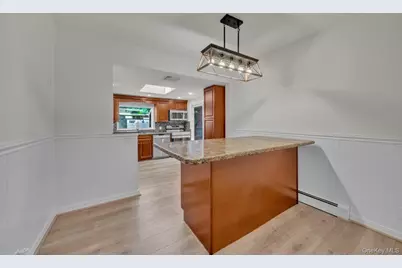 91 Haynes Avenue, West Islip, NY 11795 - Photo 9