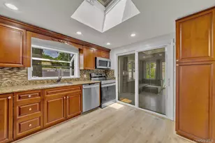 91 Haynes Ave, West Islip, NY 11795 - Photo 7