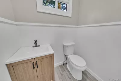 91 Haynes Avenue, West Islip, NY 11795 - Photo 29