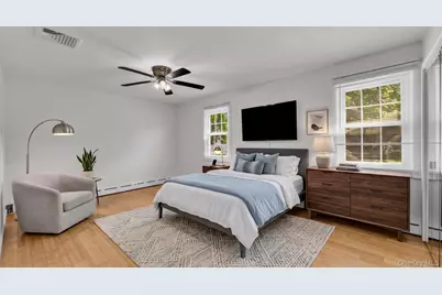 91 Haynes Avenue, West Islip, NY 11795 - Photo 17