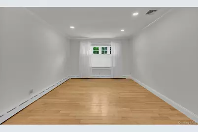 91 Haynes Avenue, West Islip, NY 11795 - Photo 5