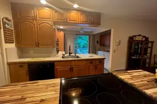 176 N Side Rd, Wading River, NY 11792 - Photo 9