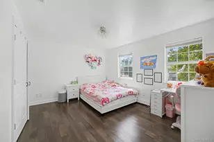 2455 7th Ave, East Meadow, NY 11554 - Photo 25