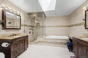 2455 7th Ave, East Meadow, NY 11554 - Photo 23