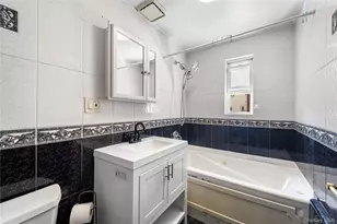 4225 Wilder Ave, Bronx, NY 10466 - Photo 7