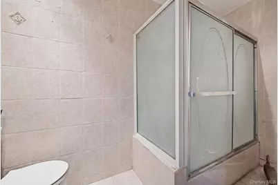 1086 Blake Avenue, Brooklyn, NY 11208 - Photo 19