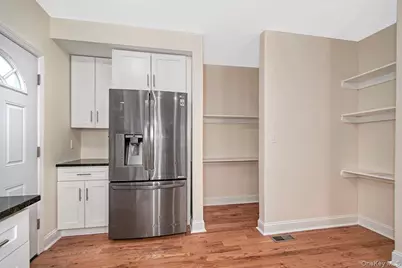 16 Park Avenue #1, White Plains, NY 10603 - Photo 3