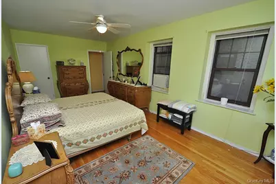 209 Garth Road #2M, Scarsdale, NY 10583 - Photo 23