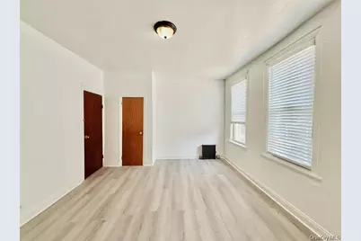 1823 Radcliff Avenue, Bronx, NY 10462 - Photo 5