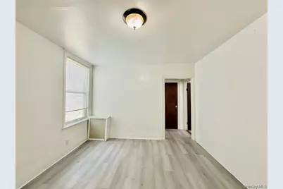 1823 Radcliff Avenue, Bronx, NY 10462 - Photo 3