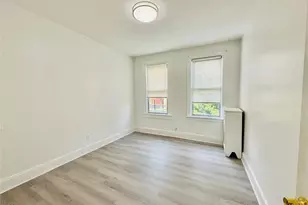 1823 Radcliff Ave, Bronx, NY 10462 - Photo 11