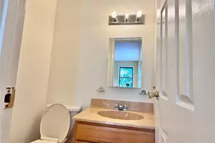 260 Oceanside St, Islip Terrace, NY 11752 - Photo 7