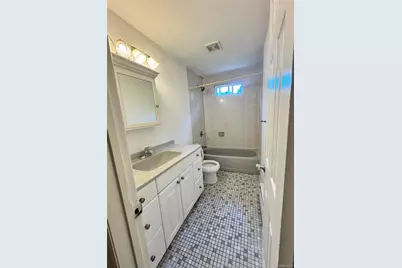 260 Oceanside Street, Islip Terrace, NY 11752 - Photo 11