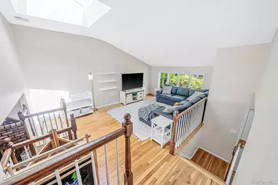 136 Vanderbilt Boulevard, Oakdale, NY 11769 - Photo 25