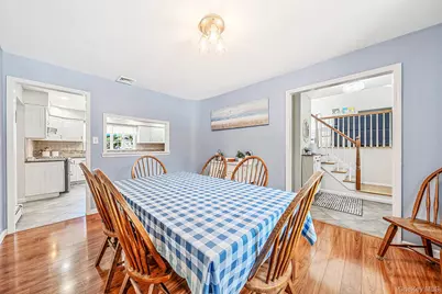 136 Vanderbilt Boulevard, Oakdale, NY 11769 - Photo 15