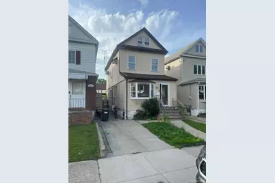 88-27 Aubery Ave., Glendale, NY 11385 - Photo 15
