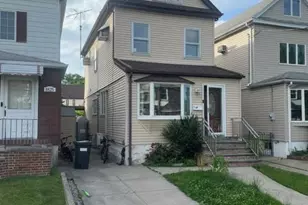 88-27 Aubery Ave, Glendale, NY 11385 - Photo 15