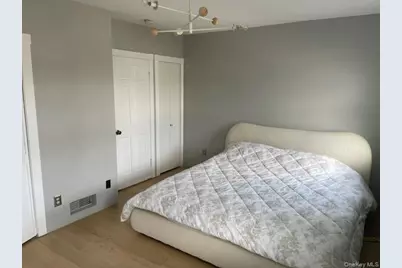 88-27 Aubery Ave., Glendale, NY 11385 - Photo 3