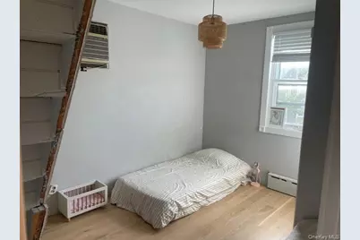 88-27 Aubery Ave., Glendale, NY 11385 - Photo 9