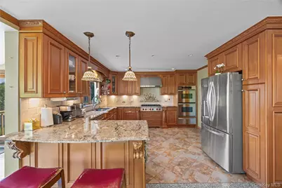 81 Avondale Road, Yonkers, NY 10710 - Photo 11