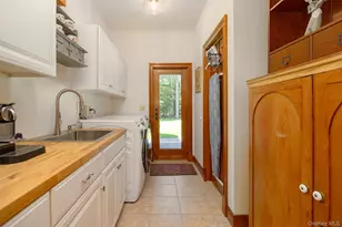 13 Apple Summit Ln, Lagrangeville, NY 12540 - Photo 19
