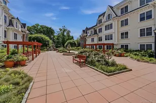 225 Stanley Ave, Mamaroneck, NY 10543 - Photo 25