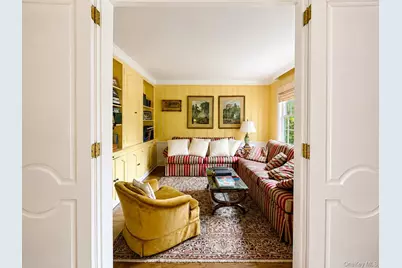 31 Griffen Avenue, Scarsdale, NY 10583 - Photo 15